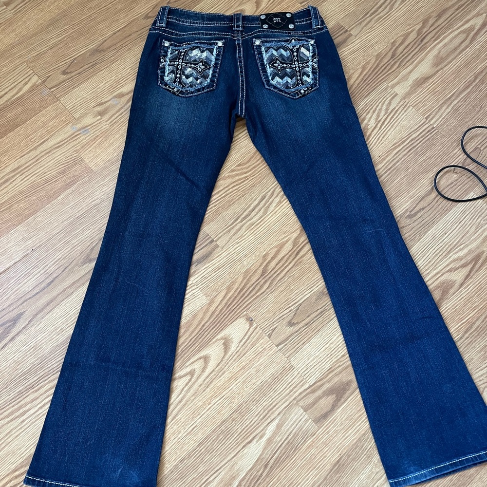 Miss Me Jeans Size 30 Sequin Back Pockets